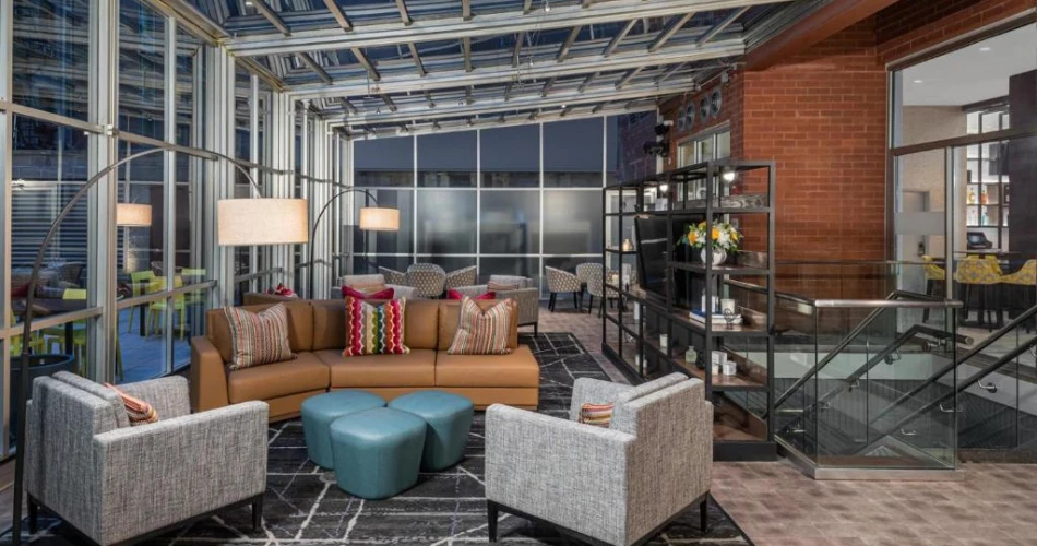 Perfect Locations: Hotels Around Penn Station for Exploring NYC
