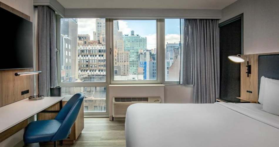 Perfect Locations: Hotels Around Penn Station for Exploring NYC
