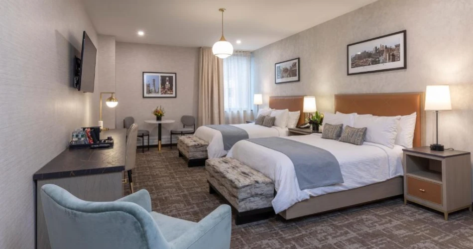 Perfect Locations: Hotels Around Penn Station for Exploring NYC
